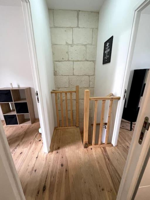 Superbe Appartement Cosy Avec Jardin نيم المظهر الخارجي الصورة